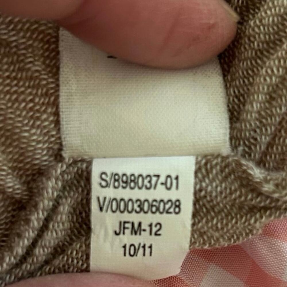 Old Navy Neutral Two Tone Scarf Beige Taupe Lightweight Fringe Wrap Boho - Picture 9 of 9